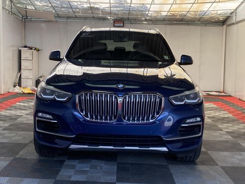 Used 2019 BMW X5 xDrive40i w/ Convenience Package AWD/4WD image 2
