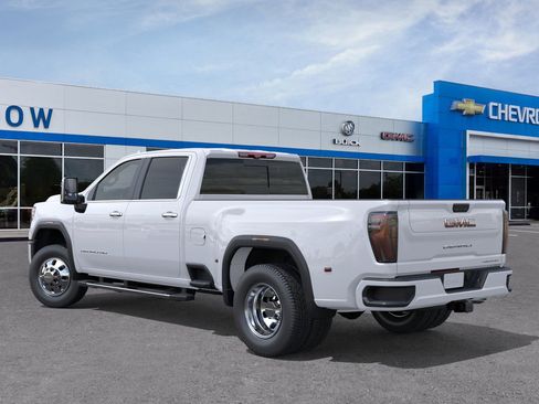 New 2026 GMC Sierra 3500 Denali image 3