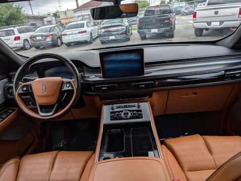 Used 2021 Lincoln Aviator Black Label Grand Touring AWD/4WD image 14