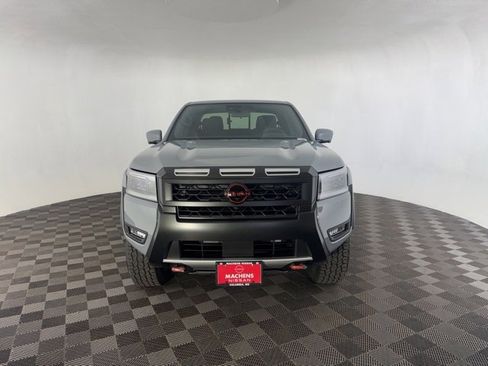 New 2026 Nissan Frontier PRO-4X w/ Pro-4x Convenience Package image 2