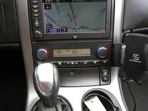 Used 2007 Chevrolet Corvette Coupe w/ Preferred Equipment Group RWD image 26