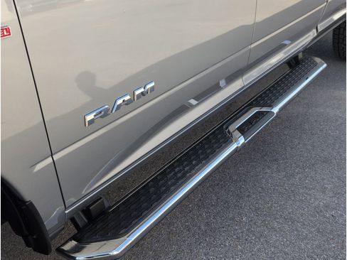 Used 2024 RAM 2500 Big Horn image 11