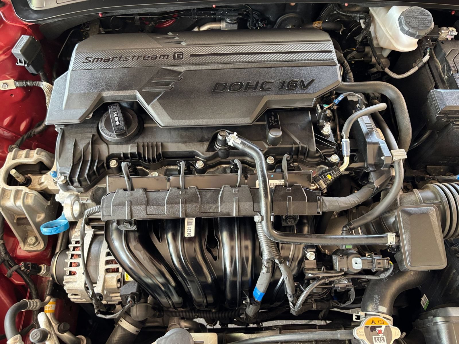 Used 2025 Hyundai Elantra SEL FWD image 27