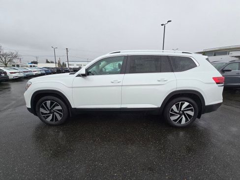 New 2026 Volkswagen Atlas SEL image 6