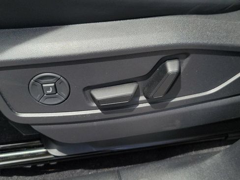 New 2026 Audi SQ5 Premium Plus AWD/4WD image 17