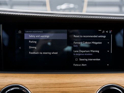 Used 2025 Rolls-Royce Spectre w/ Spectre Launch Package image 68