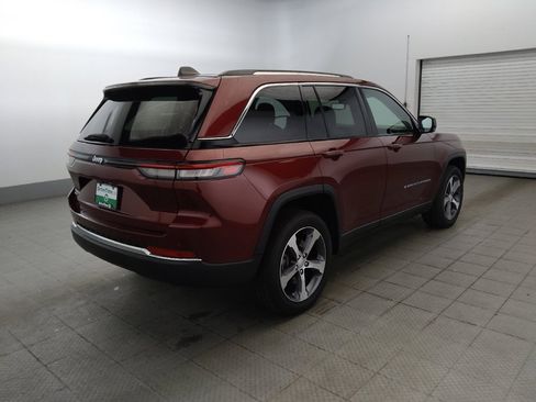 Used 2023 Jeep Grand Cherokee 4WD 4xe image 9