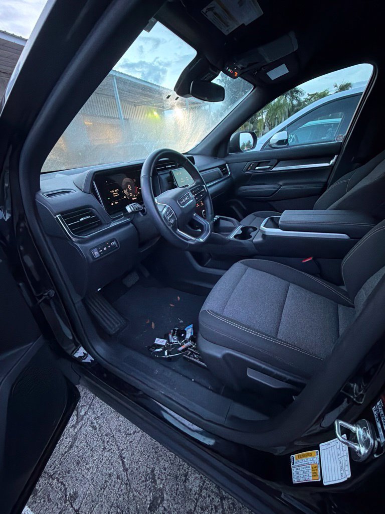 Used 2026 GMC Terrain Elevation FWD image 3