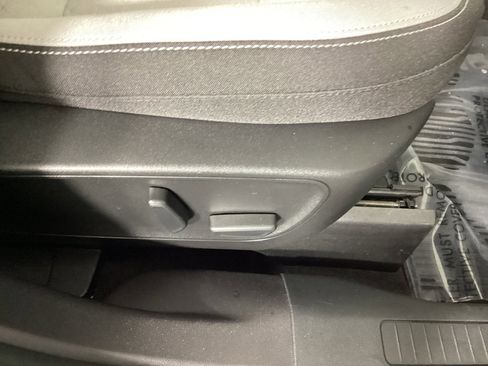 Used 2023 Ford Escape Active w/ Tech Pack #2 image 9