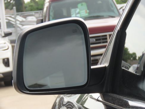 Used 2014 Jeep Grand Cherokee Limited w/ Trailer Tow Group IV RWD image 18
