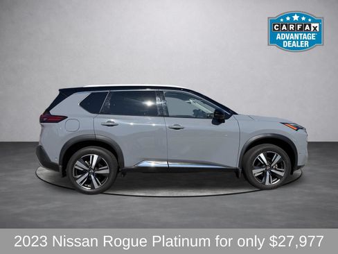 Used 2023 Nissan Rogue Platinum w/ Platinum Premium Package AWD/4WD image 2