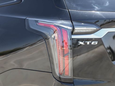 Used 2020 Cadillac XT6 Sport AWD/4WD image 9