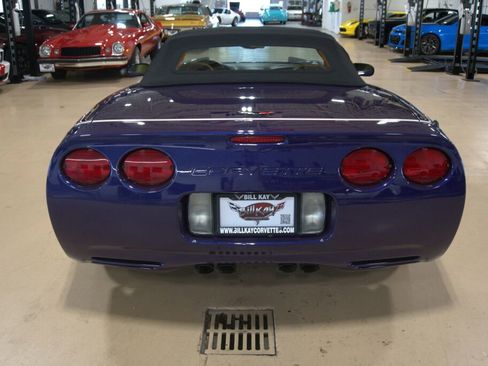 Used 1998 Chevrolet Corvette Convertible w/ Memory Pkg image 5