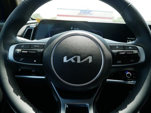 Used 2024 Kia Sportage X-Line AWD/4WD image 25