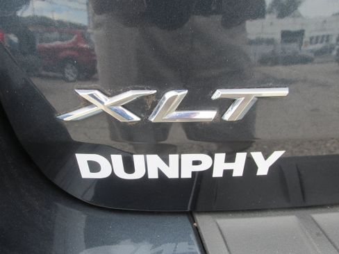 Used 2023 Ford Explorer XLT w/ Equipment Group 202A AWD/4WD image 19