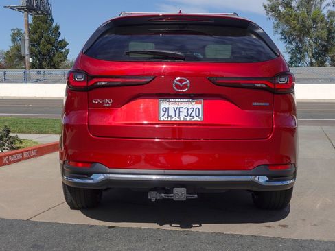 Used 2024 MAZDA CX-90 Plug-In Hybrid w/ Premium Plus image 6