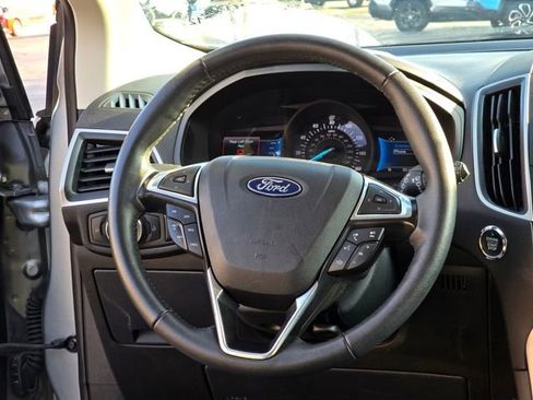 Used 2024 Ford Edge SEL image 21