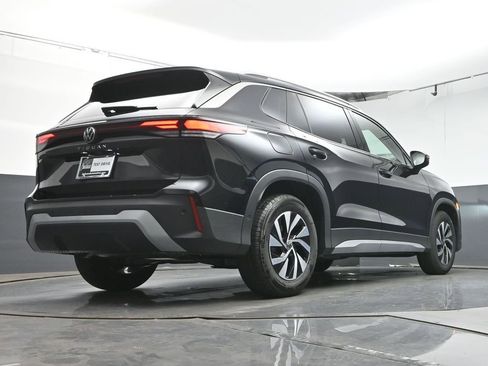 New 2026 Volkswagen Tiguan S FWD image 35