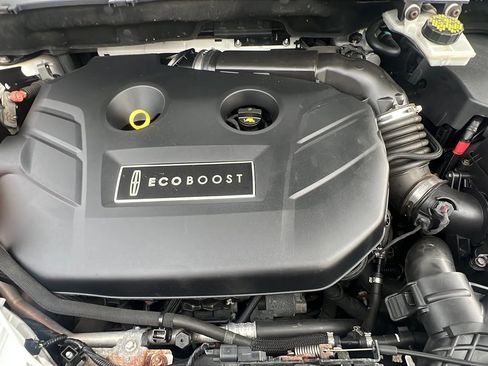 Used 2017 Lincoln MKC Select w/ Select Plus Package image 34