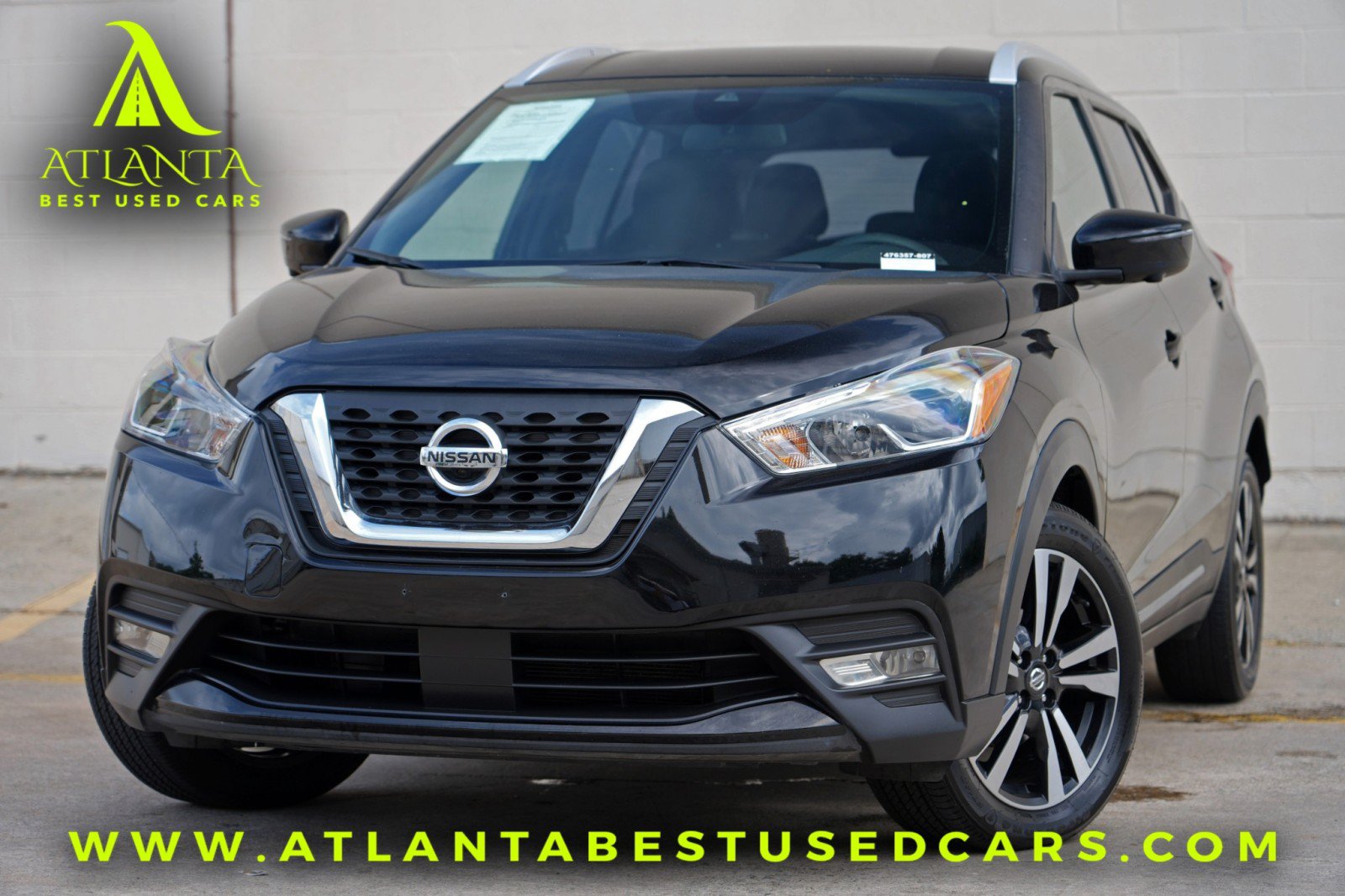 Used 2020 Nissan Kicks SR FWD image 1