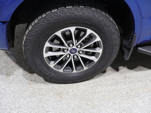 Used 2018 Ford F150 XLT w/ Equipment Group 302A Luxury AWD/4WD image 10