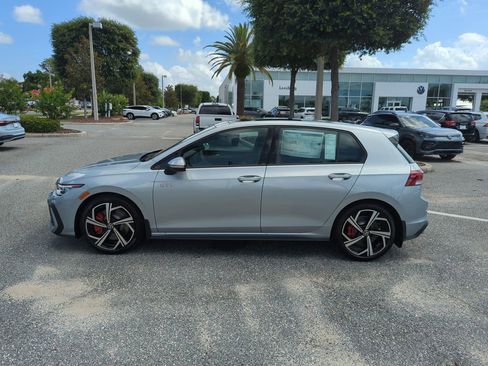 New 2026 Volkswagen GTI SE FWD image 11