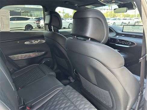 Used 2025 Genesis GV70 3.5T Sport w/ Sport Advanced Package image 19