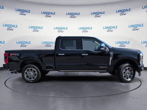 New 2026 Ford F250 Platinum w/ Platinum Plus Package AWD/4WD image 3