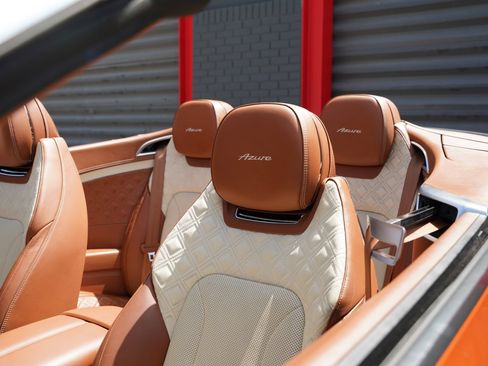 Used 2023 Bentley Continental GT Azure AWD/4WD image 24