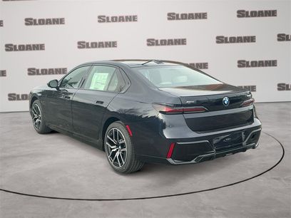 New 2026 BMW 750e xDrive