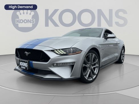 Used 2018 Ford Mustang GT Premium w/ Equipment Group 401A RWD image 1