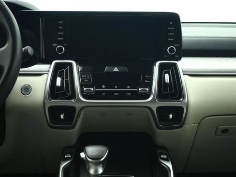Used 2023 Kia Sorento S w/ Panoramic Sunroof Package FWD image 38