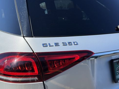 Used 2020 Mercedes-Benz GLE 350 4MATIC image 10
