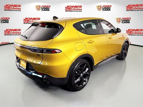 Used 2024 Dodge Hornet R/T Plus image 17