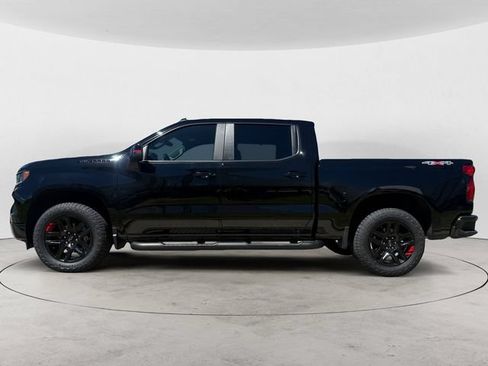 Used 2024 Chevrolet Silverado 1500 RST w/ Redline Edition AWD/4WD image 2