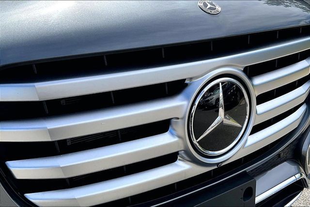 Certified 2025 Mercedes-Benz GLS 450 4MATIC image 27