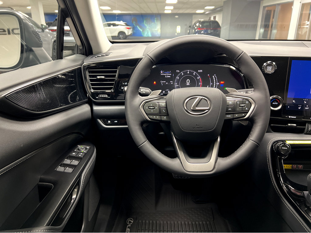 New 2026 Lexus NX 350 AWD image 31