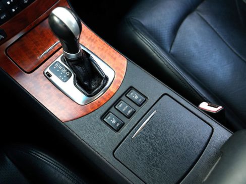 Used 2007 INFINITI G35 w/ Premium Pkg image 35