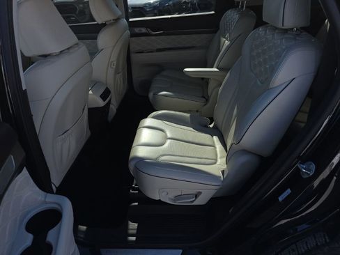 Used 2020 Hyundai Palisade Limited image 13