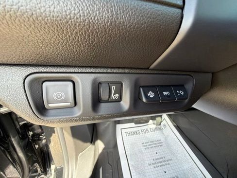 Used 2023 GMC Acadia Denali w/ Black Diamond Edition AWD/4WD image 13