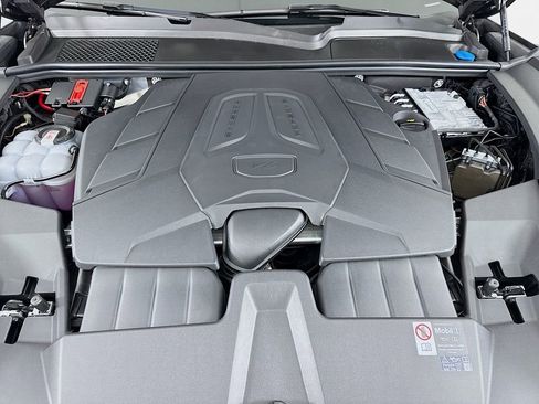 New 2026 Porsche Cayenne Coupe image 32