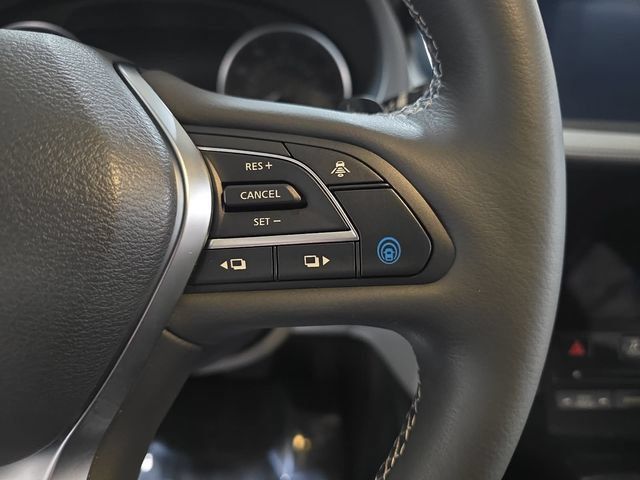 Used 2023 INFINITI QX50 Sensory AWD/4WD image 25