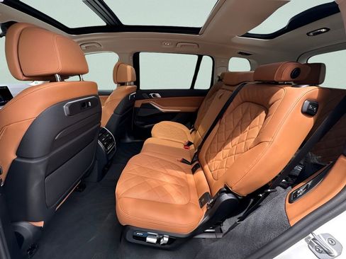 New 2026 BMW X7 xDrive40i AWD/4WD image 22