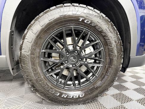 Used 2024 Toyota Grand Highlander AWD image 34