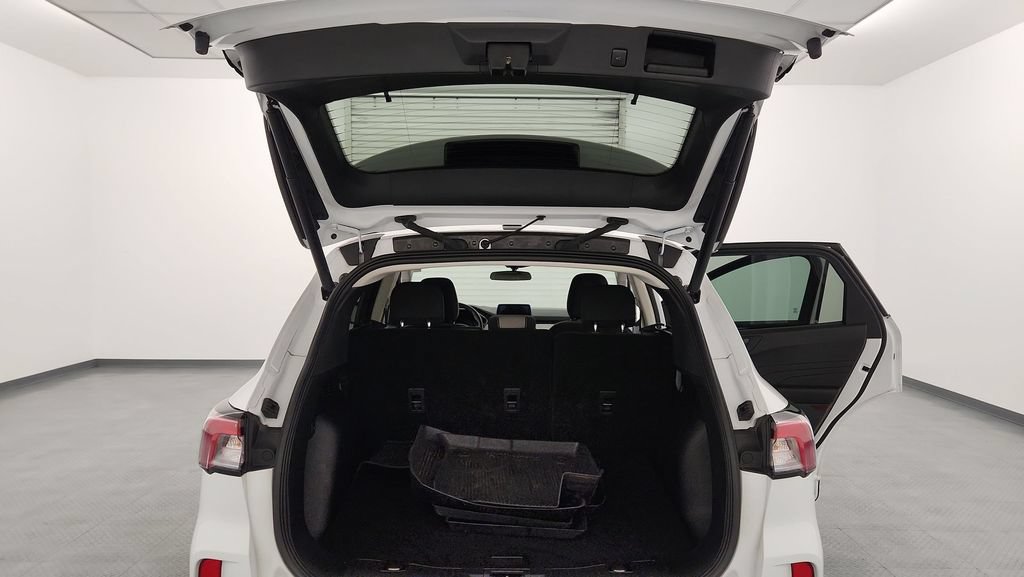 Used 2022 Ford Escape SE w/ Convenience Package AWD/4WD image 24