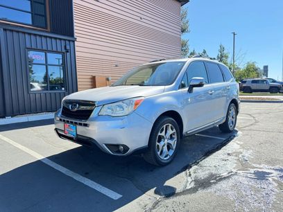 Used 2016 Subaru Forester 2.5i Touring w/ Eyesight & Navigation System
