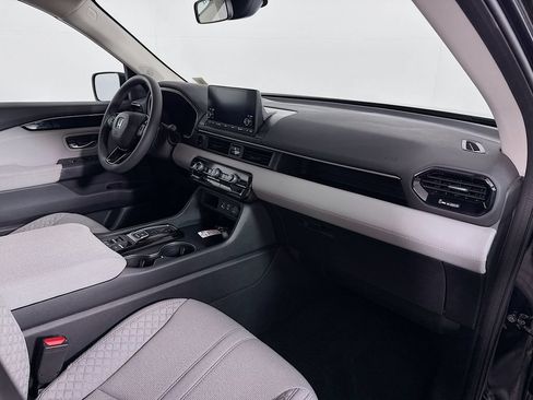 Certified 2023 Honda Pilot LX image 26