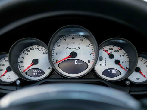 Used 2011 Porsche 911 Turbo S image 54