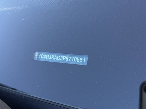 Certified 2023 Jeep Grand Cherokee L Laredo w/ Luxury Tech Group I image 34