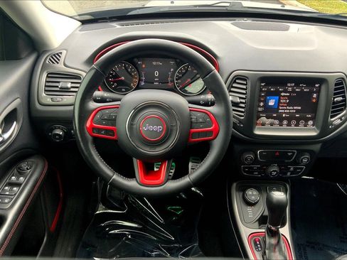 Used 2018 Jeep Compass Trailhawk w/ Navigation Group image 5